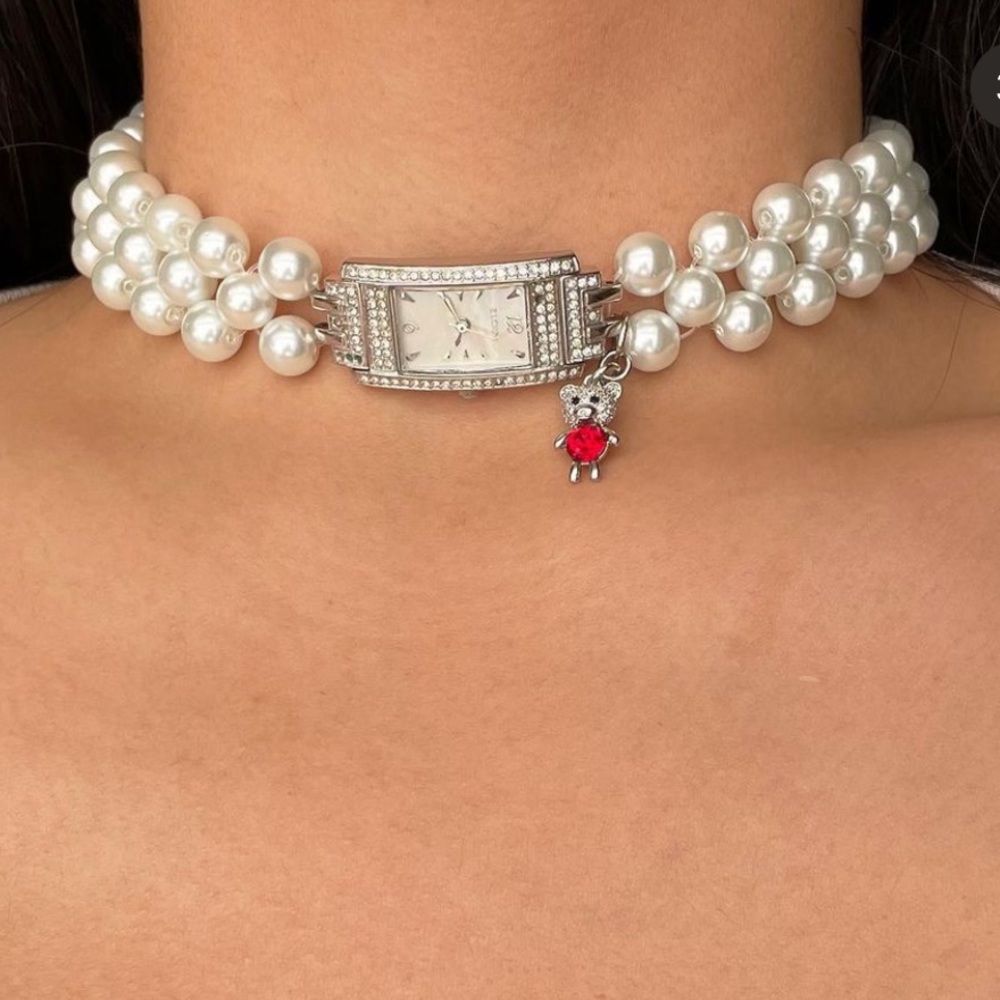 SweatyPigeon Watch Choker